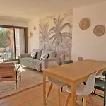 Clos De La Madrague Апартаменты