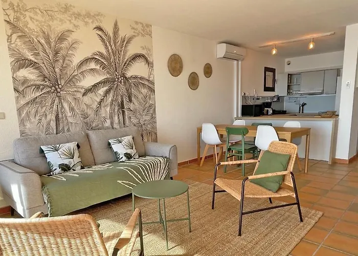 Clos De La Madrague Apartment